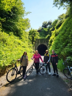 Pieredzes brauciens uz Īrijas Zaļajiem ceļiem