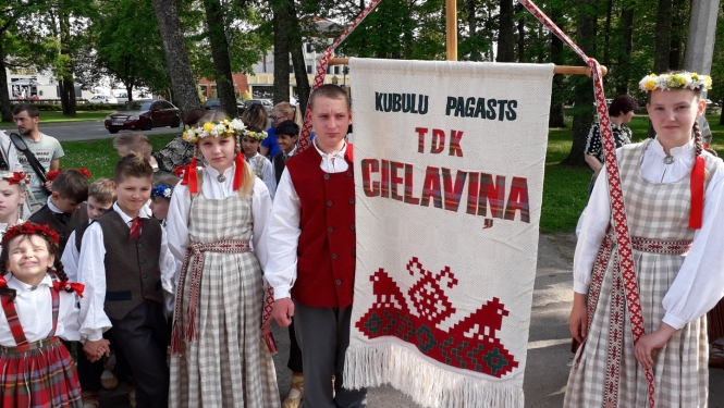 “Cielaviņa” radošajā festivālā Balvos