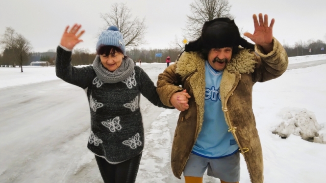 Trešo reizi basām kājām – baskāju skrējiens Briežuciemā