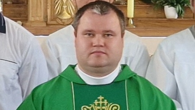 Par Balvu Vissvētās Trīsvienības un Sprogu sv. erceņģeļa Miķeļa draudžu prāvestu iecels Gunti Brūveru