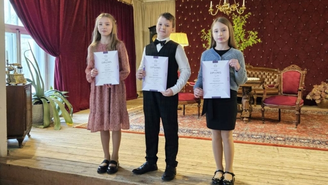 Reģionālais skolēnu skatuves runas konkurss