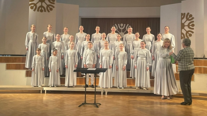 Balvu Mūzikas skolas koris piedalās Latgales novada Latvijas izglītības iestāžu koru repertuāra pārbaudē – konkursā