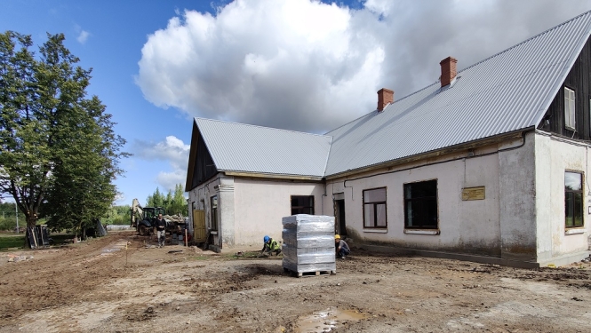 Būvdarbi vasarā Upītē