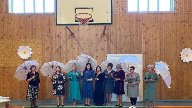 Bērzpilī sumina radošās sievietes