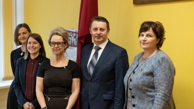 Balvu novadu apmeklē Zviedrijas vēstniece