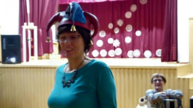 Āksta cepure meklē īpašnieku