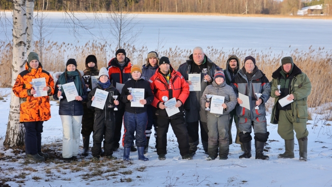 Aizvadīts “Baltinavas kauss” zemledus makšķerēšanā