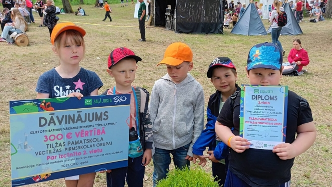 Vectilžas pirmsskolas grupas bērni devās mācību ekskursijā uz Vides svētkiem Tērvetes dabas parkā