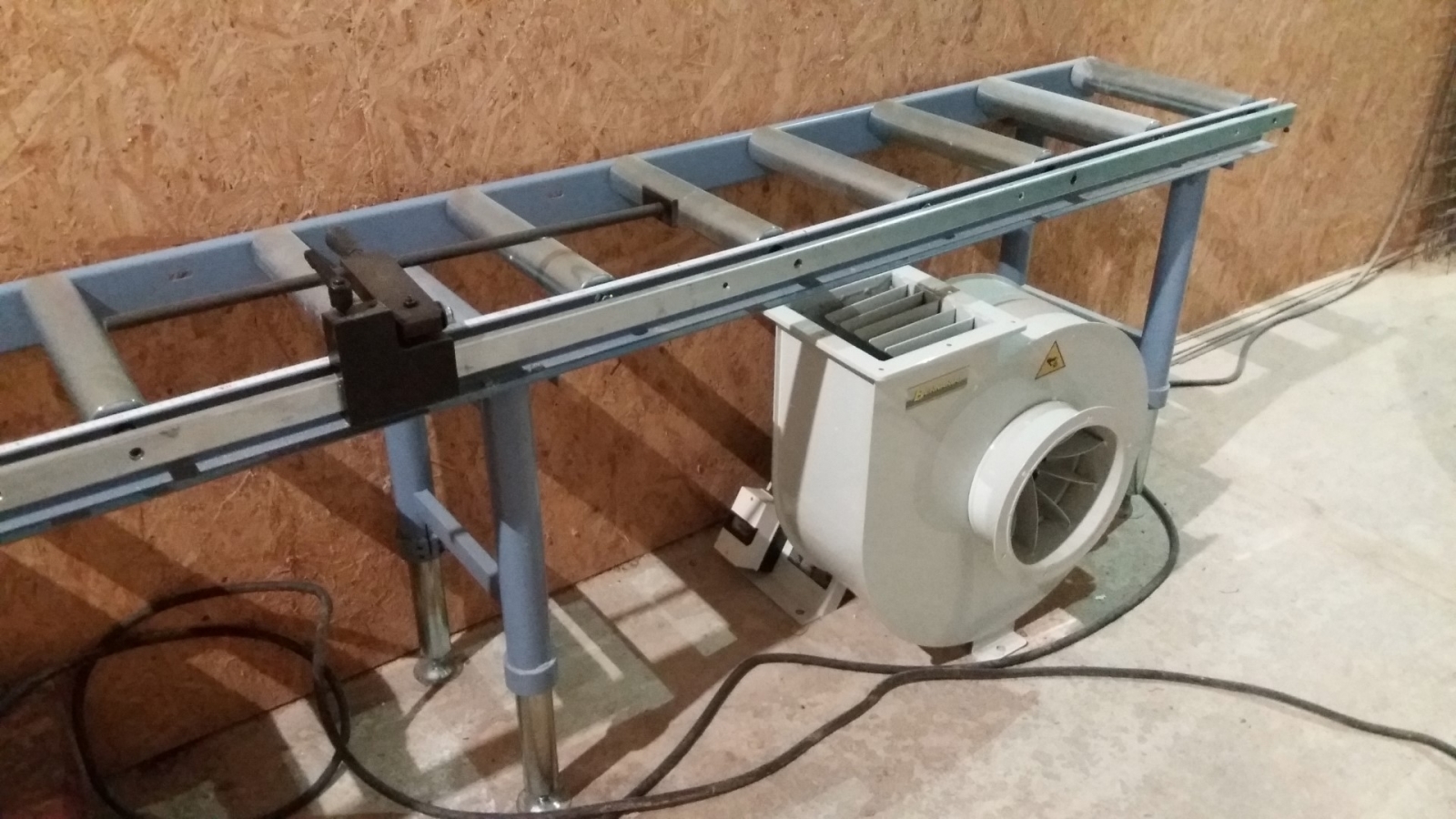 Krišjāņu pagastā modernizēts galdniecības uzņēmums