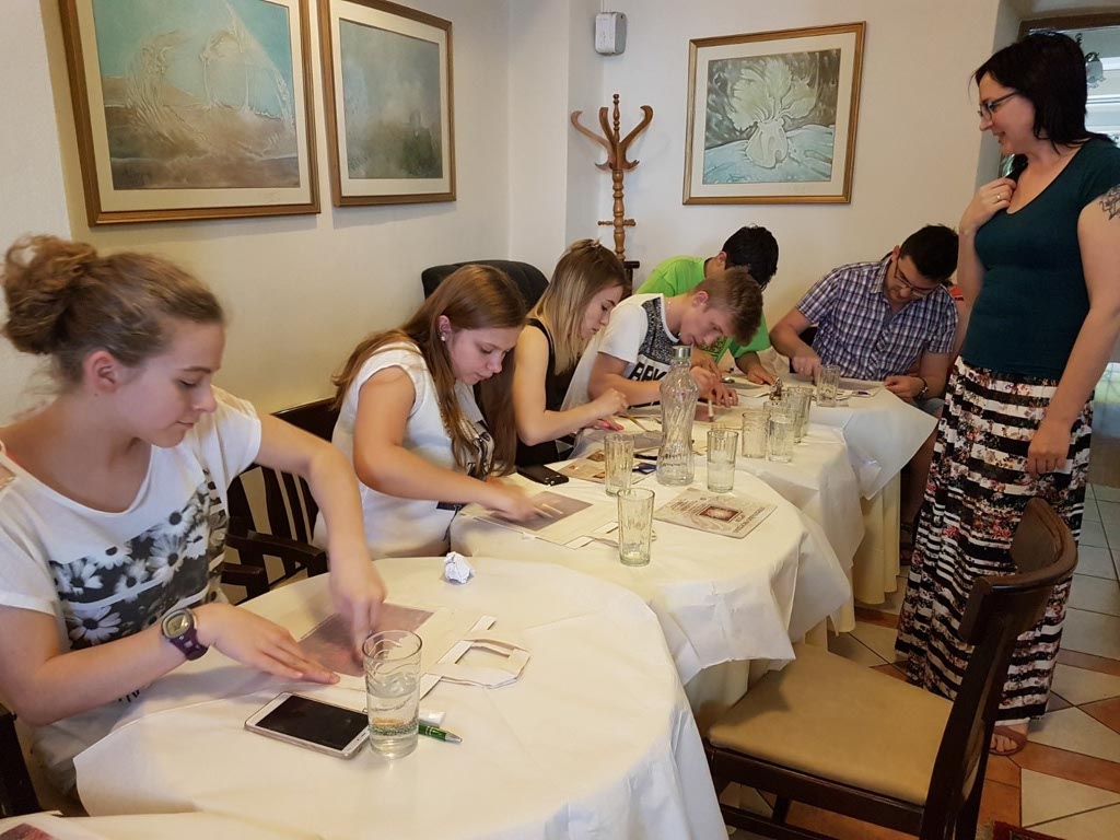 Jaunieši no Polijas, Grieķijas un Latvijas rada biznesa idejas lauku attīstībai