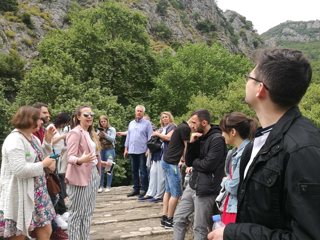 Jaunieši no Polijas, Grieķijas un Latvijas rada biznesa idejas lauku attīstībai