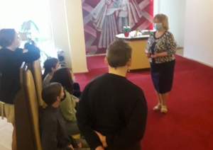 Stacijas pamatskolas skolēni iepazīst savas pašvaldības iestādes