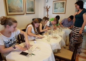 Jaunieši no Polijas, Grieķijas un Latvijas rada biznesa idejas lauku attīstībai