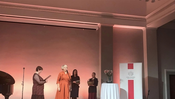 Pieņem jaunu Kultūras centru likumu