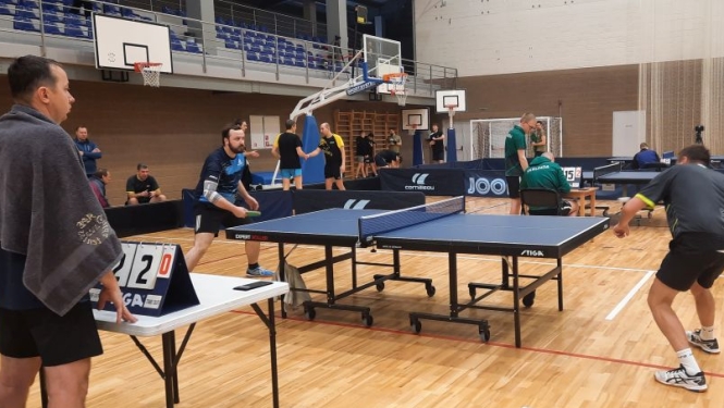 Aizvadīts veiksmīgs posms Latvijas komandu čempionāta 2023.-2024.gada galda tenisā