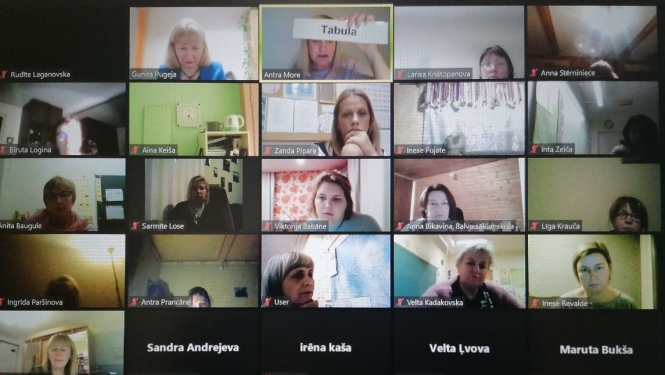 Pedagogu profesionālās kompetences pilnveides programma "Tekstpratības attīstīšana pamatizglītības 1.-3.klasē"