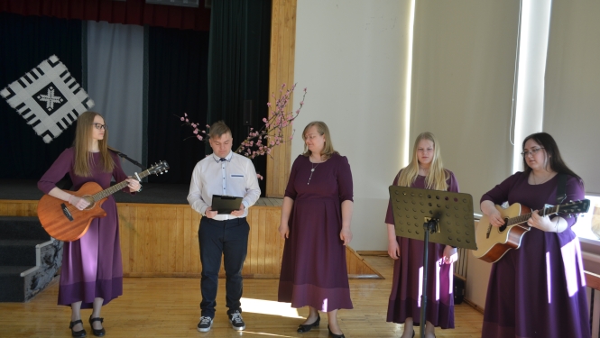 Baltā galdauta svētki