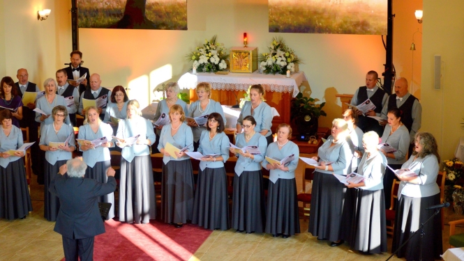 Noritējis aizlūgums, kas veltīts Rugāju jauktajam korim, un pasniegts Atzinības krusts Pēterim Sudarovam