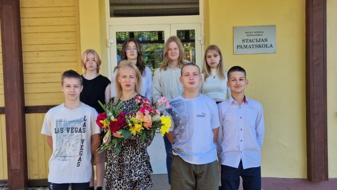 Pēdējā mācību gada skolas diena Stacijas skolā 