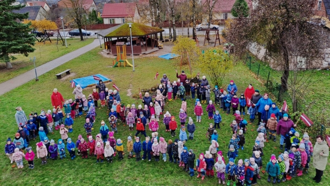 Latvijas 105.dzimšanas diena PII "Pīlādzītis"