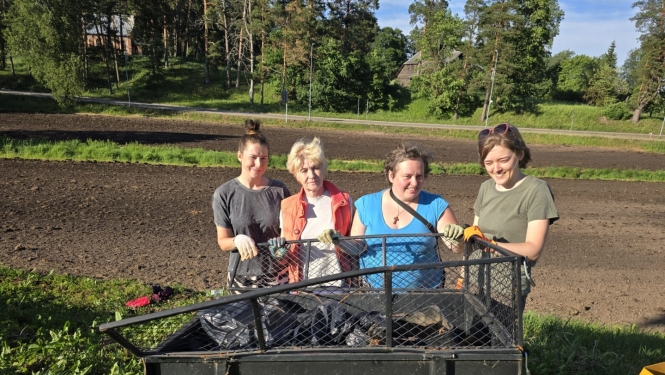 Ceļā uz ziedošo pļavu