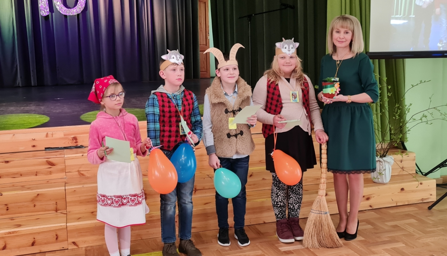 Piedalās iekļaujošajai izglītībai veltītajā reģionālajā pasākumā ,,Kopā roku rokā”