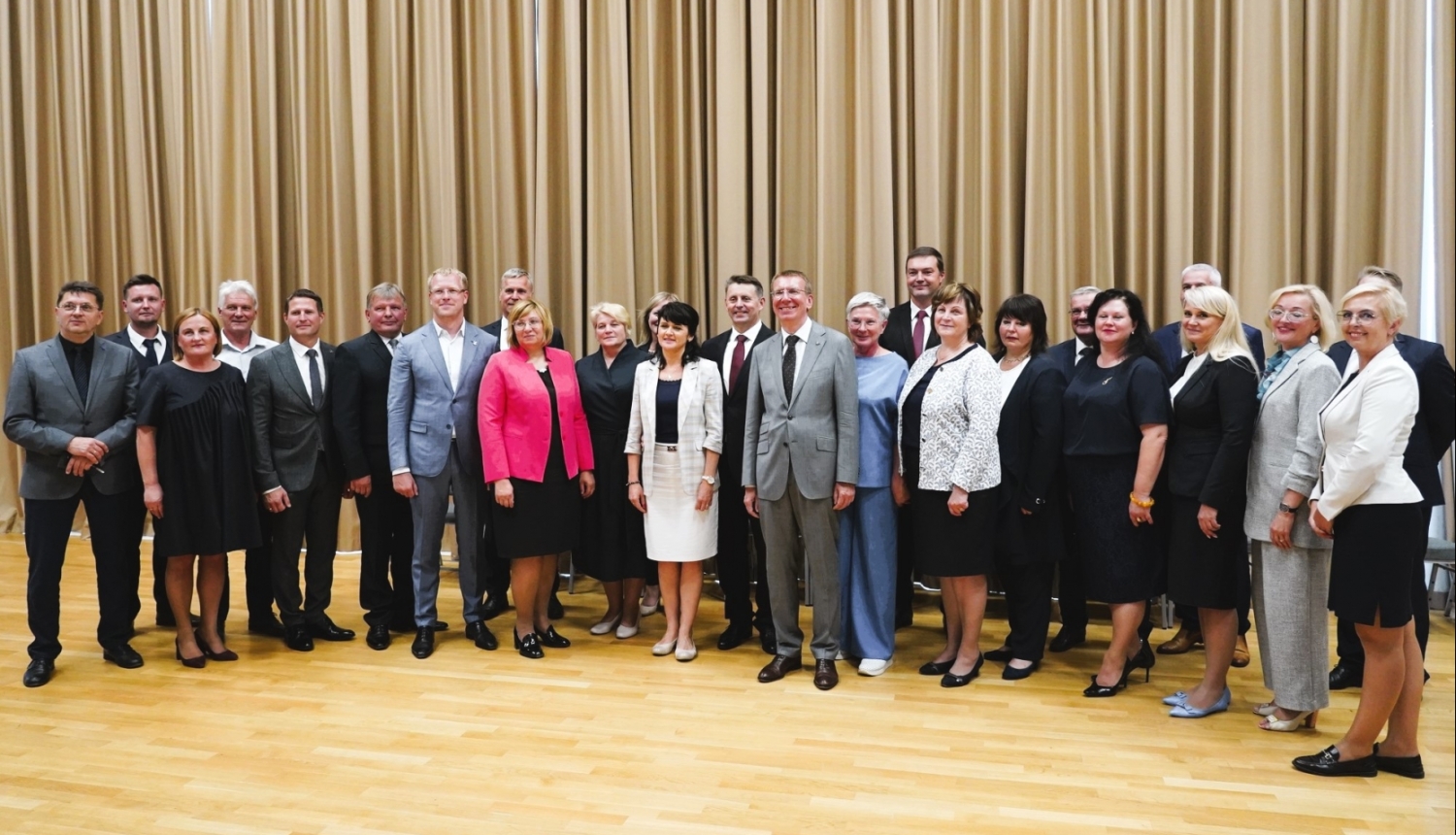 Ielūkojies: Latvijas Valsts prezidents Edgars Rinkēvičs aizvadījis piesātinātu darba vizīti Balvu novadā.