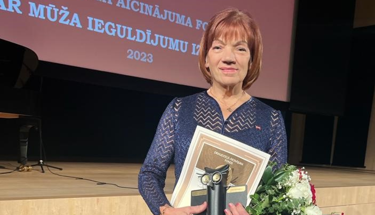 Balvu par mūža ieguldījumu izglītībā saņem skolotāja Anita Kamendere