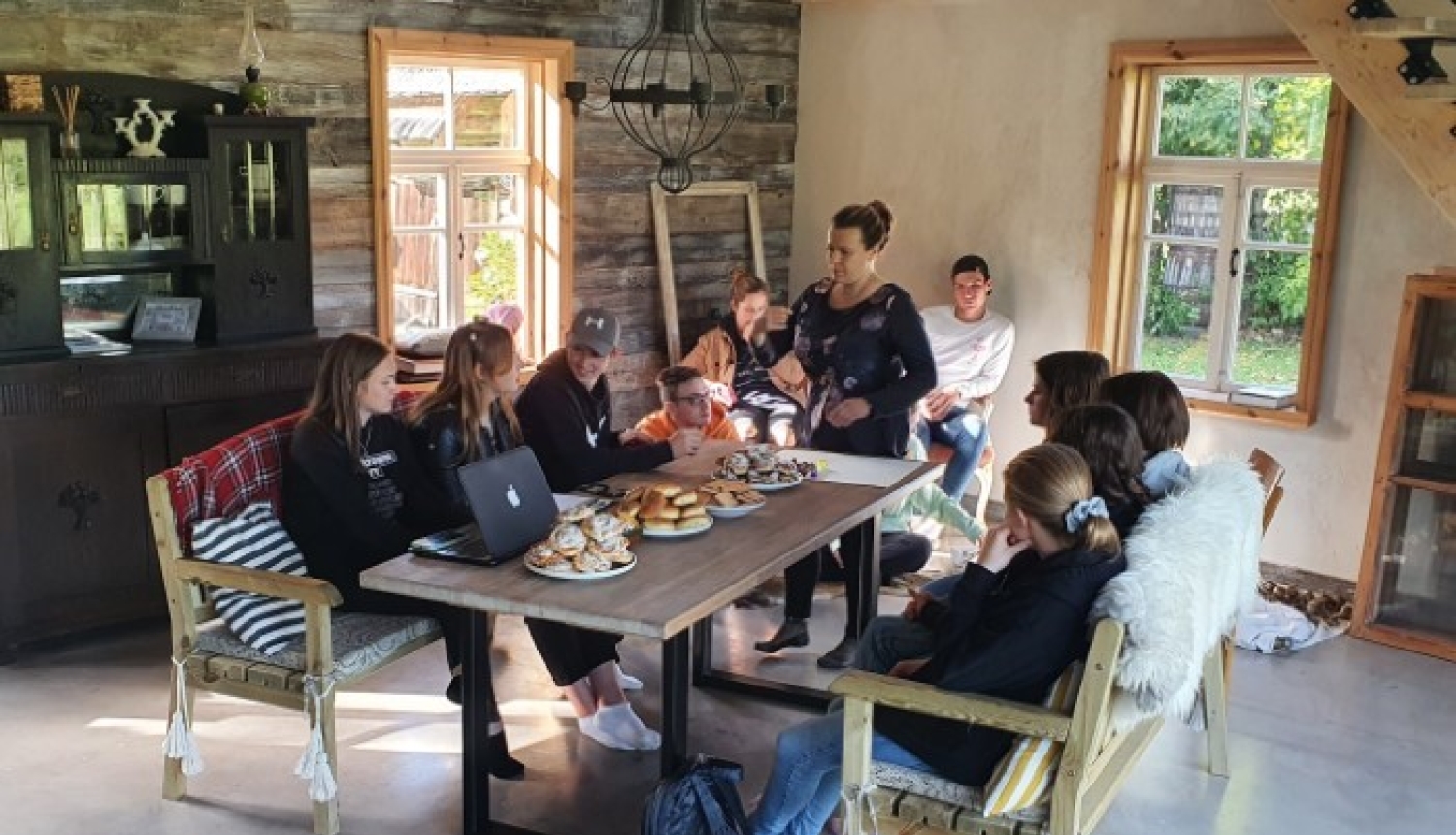 Jauniešu Labbūtības mēnesī iepazīstina ar psihoemocionālā atbalsta saņemšanas iespējām Balvu novada teritorijā